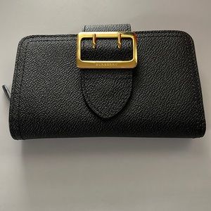 Burberry Leather Buckle Bifold Wallet